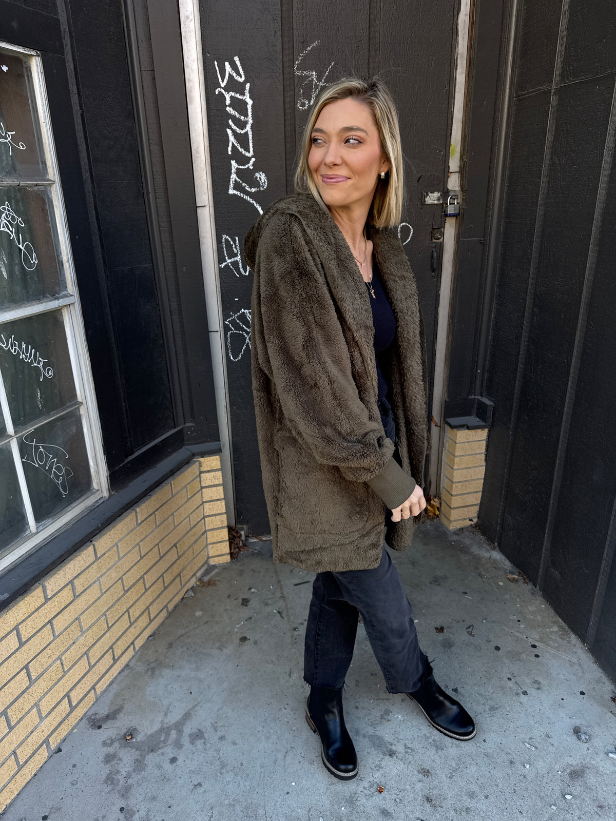 Teddy bear cardigan in olive