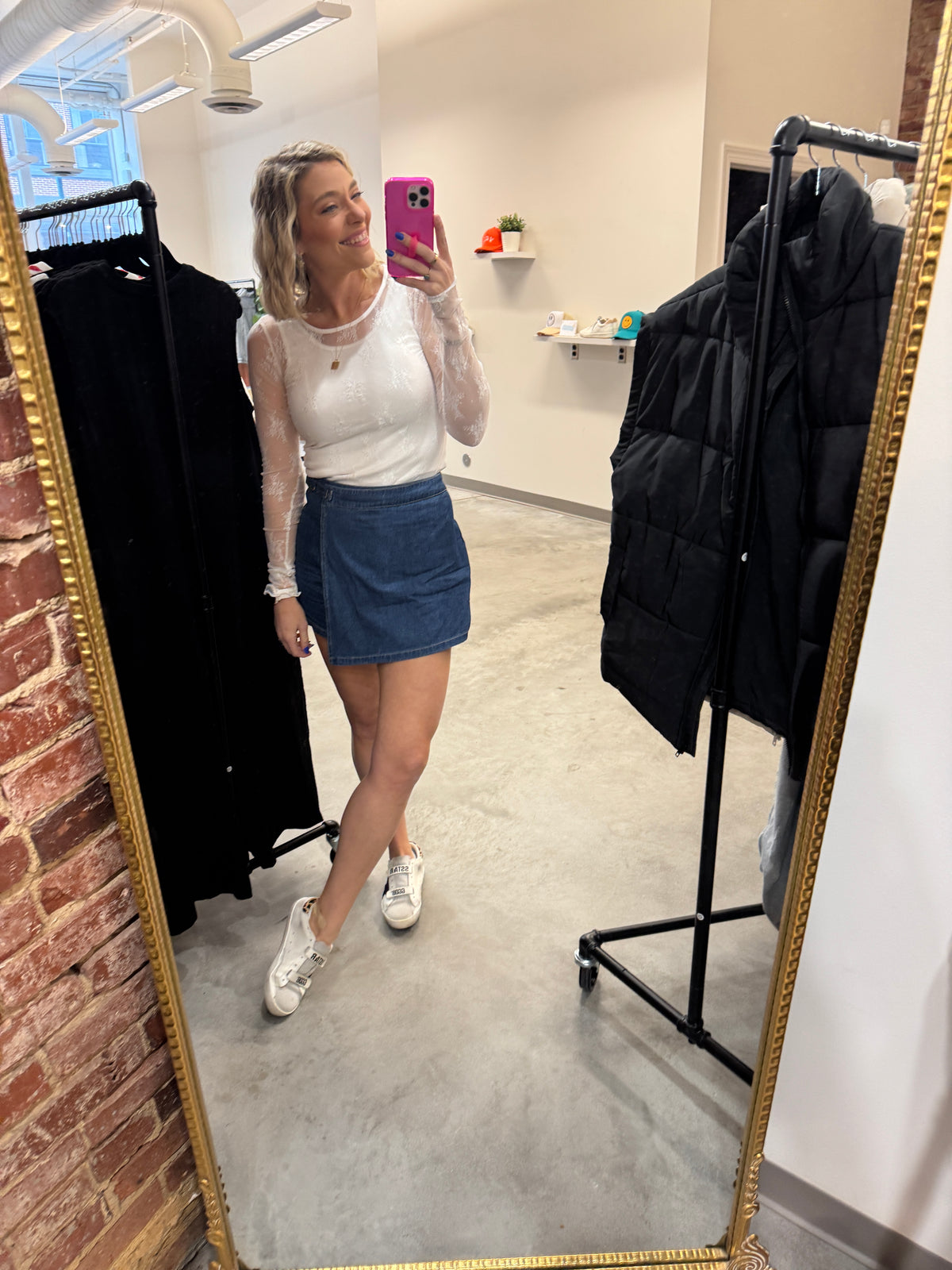 lace the night crew in white