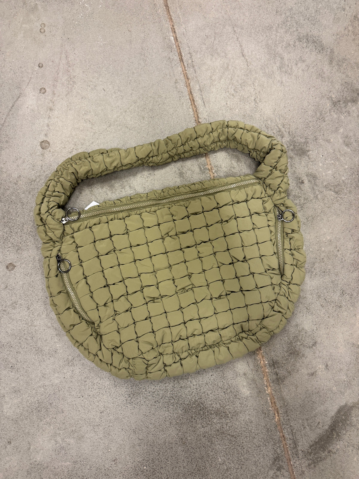 olive go to bag