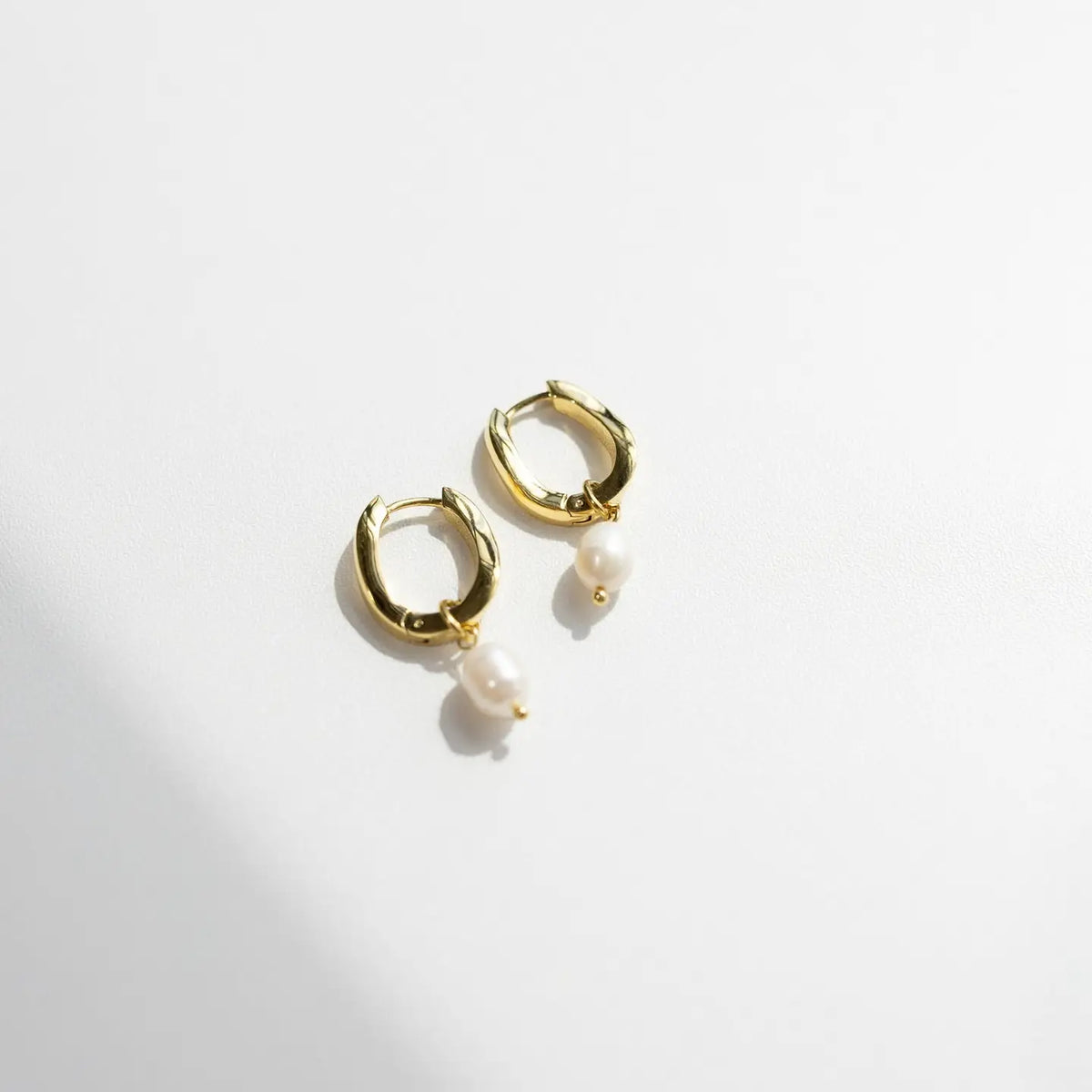 pearl drop hoop earrings