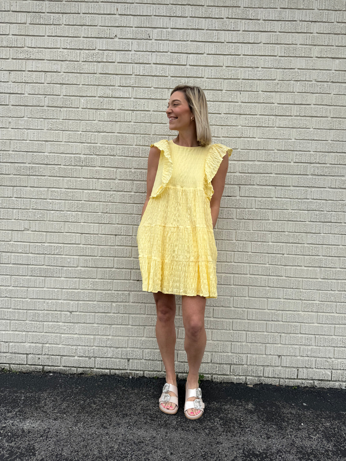 sunshine sleeveless dress