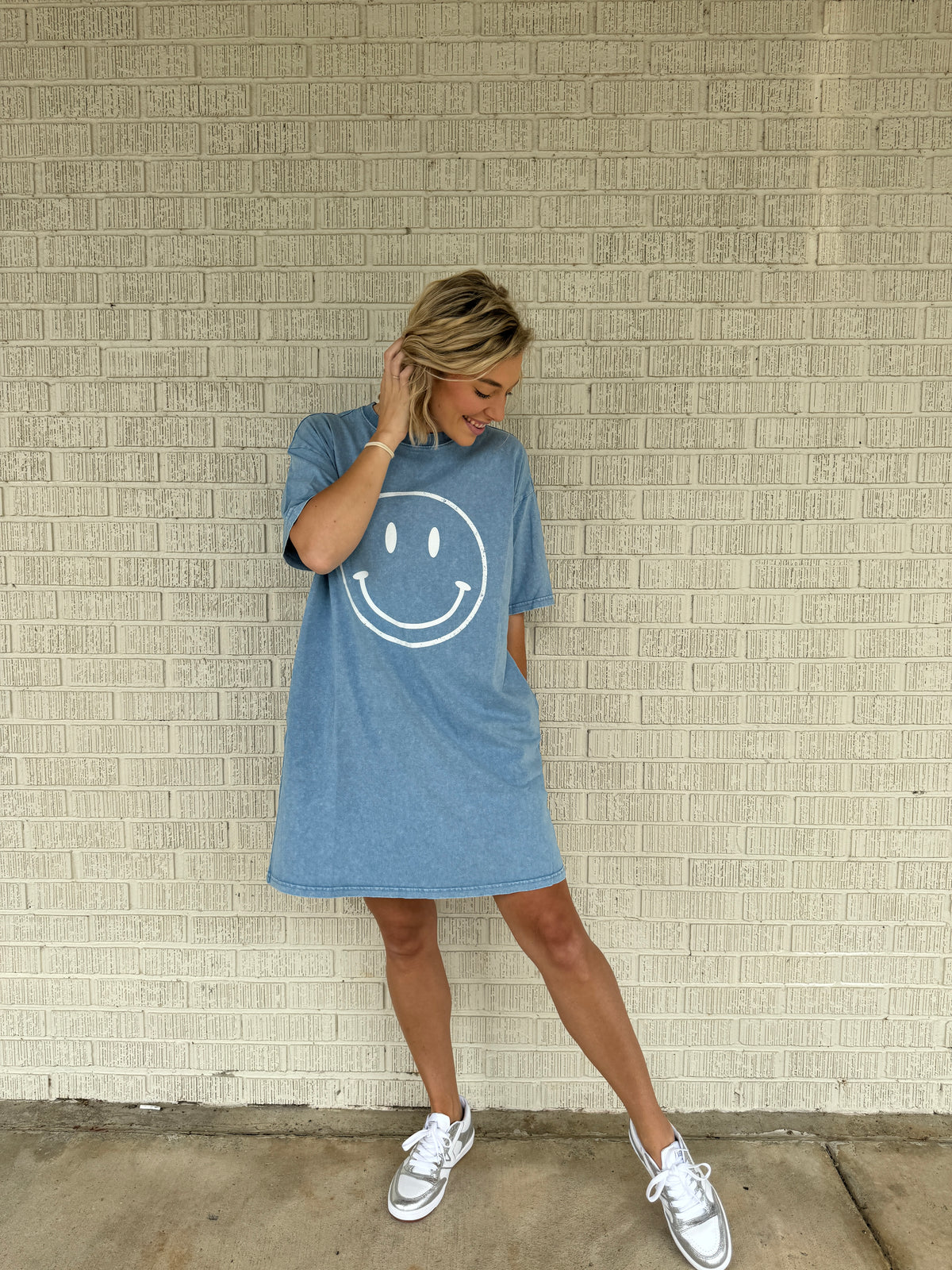 beau t-shirt dress