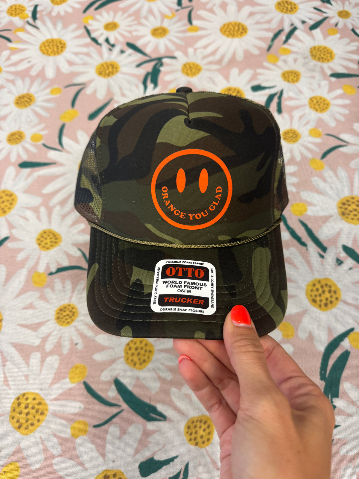 oyg camo hat with orange outline