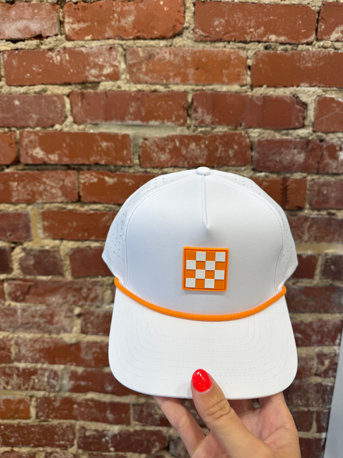 white checkered rope hat