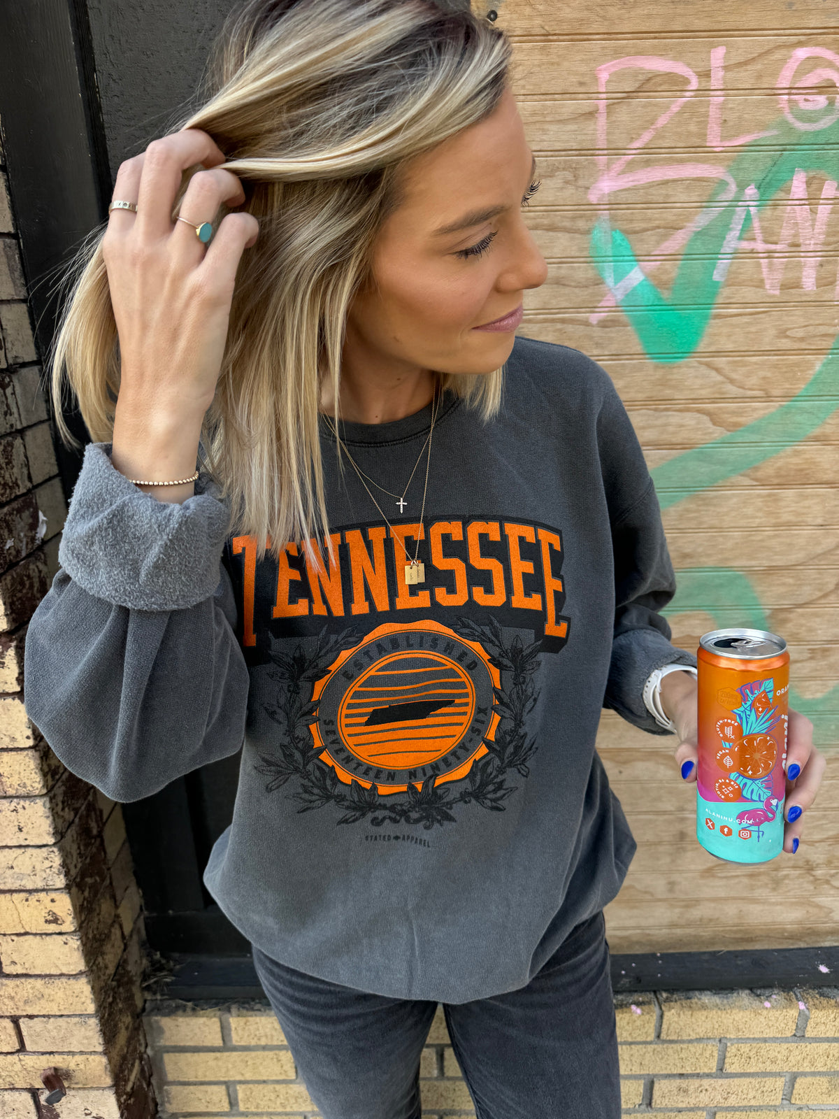 UT crest sweatshirt